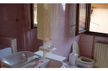 Italie Chata San Clemente, Extérieur